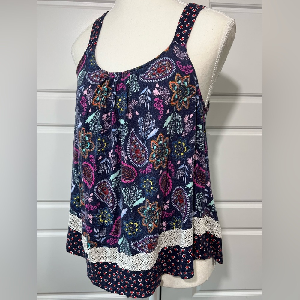 Karsie MD Flowy Loose‎ Fit Navy Floral Paisley Sleeveless Tank Blouse Lace Trim
